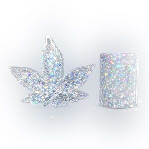 Maple Leaf Ashtray W/Tobacco Jar Multi Glitter Resin "Made By Vickie" 5½ x 5 x ¾